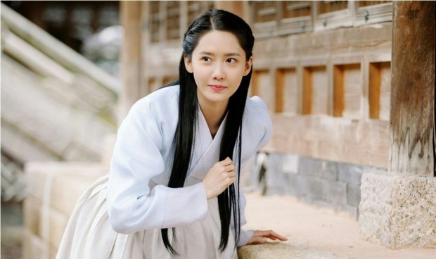 Khi idol nữ Kpop biến thành mỹ nhân cổ trang: Ai cũng đẹp xuất sắc, chỉ riêng nhân vật dáng bốc lửa này bị chê - Ảnh 7.