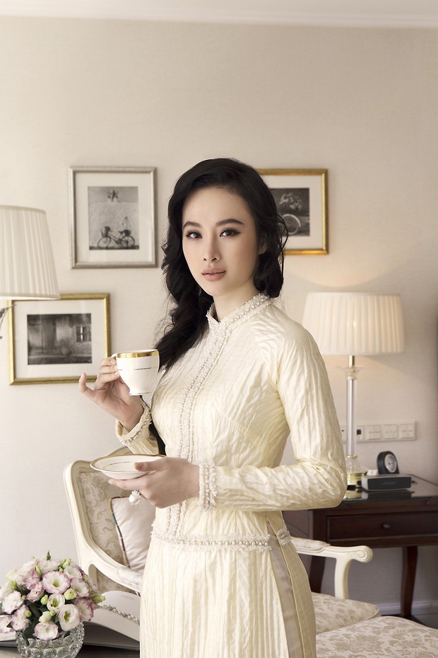 Chán khoe thân táo bạo, Angela Phương Trinh trở lại hình ảnh tiểu thư đài các trong tà áo dài cách tân - Ảnh 1.