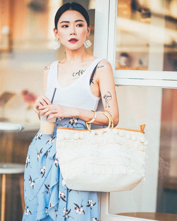 Mũ cói chống nắng được các quý cô Châu Á sử dụng làm phụ kiện sống ảo trong street style tuần này - Ảnh 12.