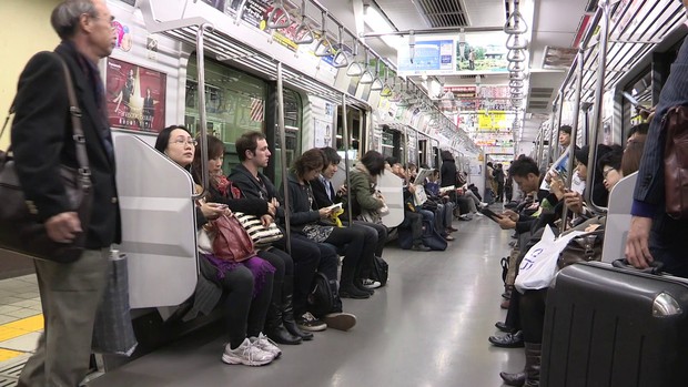 Nước Nhật rất lịch sự nhưng người trẻ ít khi nhường ghế cho người già và lí do đặc biệt phía sau - Ảnh 4.