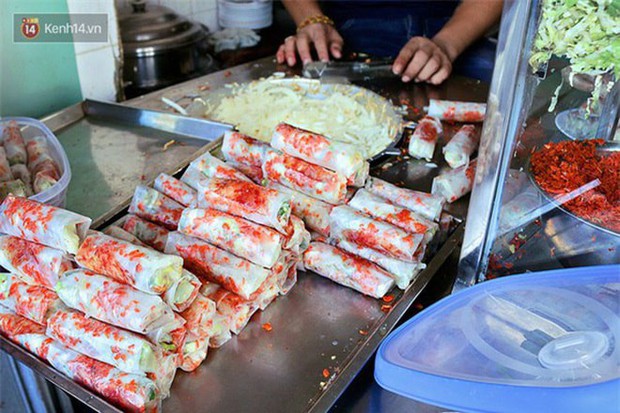 Gợi ý những hàng bò bía lai rai ăn vặt chỉ từ 1k/cuốn ở Sài Gòn - Ảnh 13.
