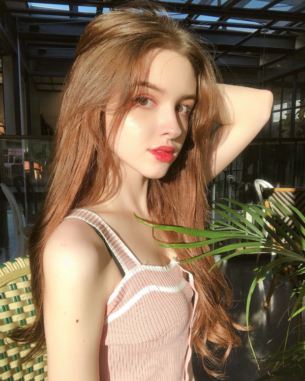 Ngất ngây với vẻ đẹp chuẩn búp bê của hot girl Uzbekistan 21 tuổi sống tại Hàn - Ảnh 5.