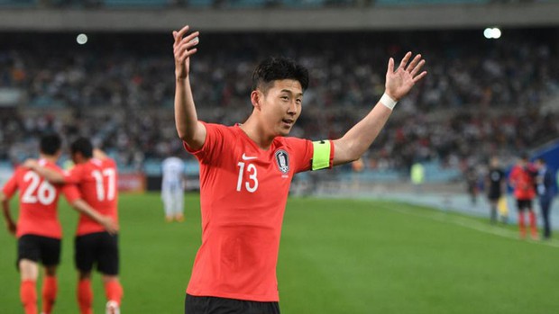 Son Heung-min lập siêu phẩm, đưa Olympic Hàn Quốc vào vòng knock-out - Ảnh 1.