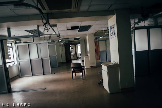 Khung cảnh rùng rợn của bệnh viện bị bỏ hoang tại Hong Kong, nơi từng thực hiện 6000 ca nạo phá thai mỗi năm - Ảnh 6.