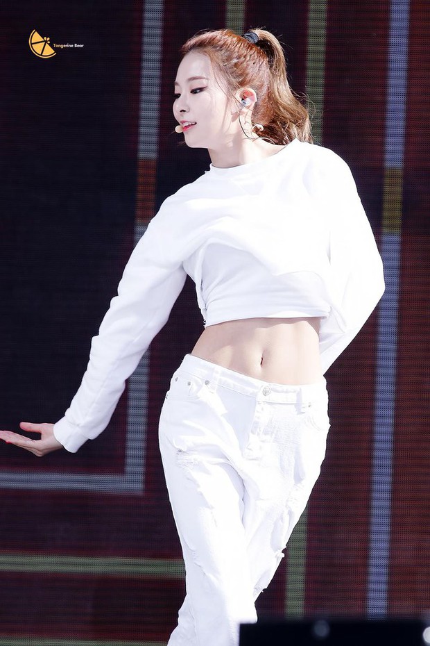 Tìm ra mỹ nhân sở hữu body đỉnh đến mức lọt top 3 hot nhất nhà SM, thậm chí còn có thể so với Yuri và Krystal? - Ảnh 4.
