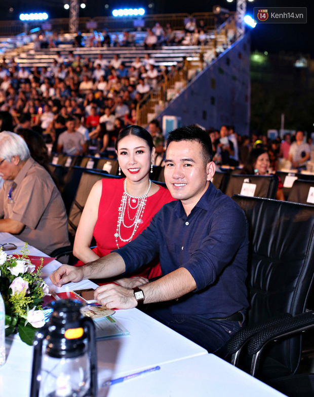 Đỗ Mỹ Linh gây thương nhớ với tóc ngắn ngang vai, Huyền My style cũ xuất hiện trong đêm thi Người đẹp biển - Ảnh 11.