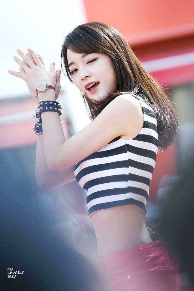 Top 3 ca sĩ thần tượng đỉnh nhất trong mắt “tiểu Taeyeon”: Chọn ngay “phiên bản gốc” của chính mình, đánh giá cao 2 ca sĩ tài năng nhưng lận đận - Ảnh 7. Top 3 ca sĩ thần tượng đỉnh nhất trong mắt “tiểu Taeyeon”: Chọn ngay “phiên bản gốc” của chính mình, đánh giá cao 2 ca sĩ tài năng nhưng lận đận - Ảnh 7.