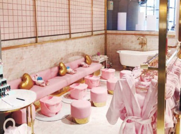 Trung Quốc: Khi các tiểu công chúa con nhà đại gia đi spa để thư giãn - Ảnh 1.