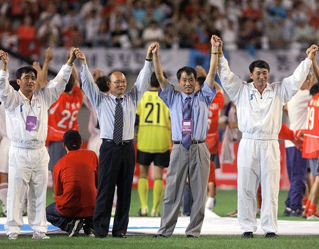 16 năm trước, ông Park Hang Seo phải chịu làn sóng mỉa mai từ người Hàn Quốc khi giành HCĐ ASIAD - Ảnh 1.