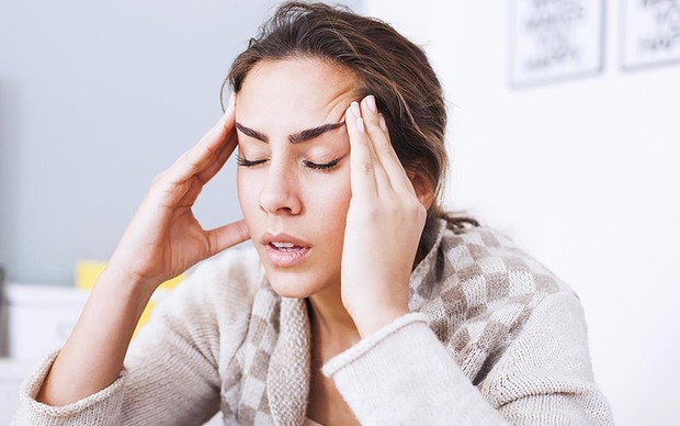Những chứng đau nửa đầu cực kì nguy hiểm bạn nên phát hiện sớm - Ảnh 1.