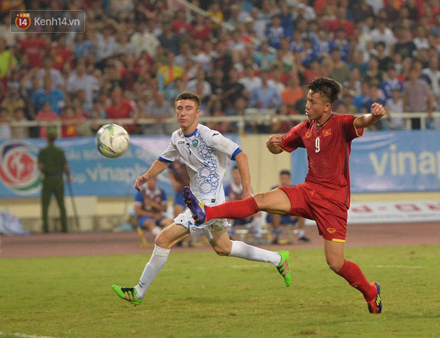 Hình ảnh đẹp, đầy xúc động của U23 Việt Nam sau khi lên ngôi giải Tứ hùng - Ảnh 7.