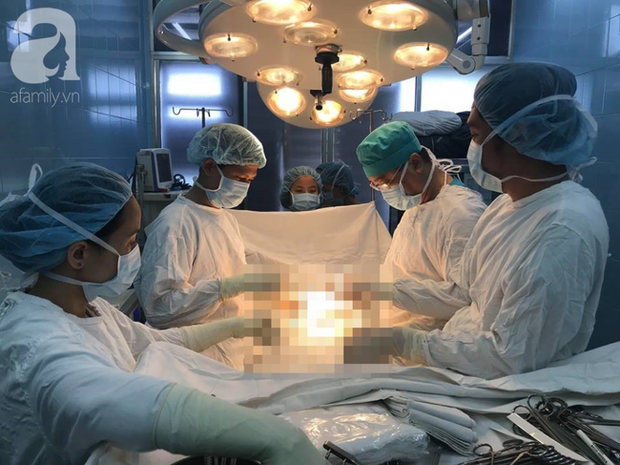 Cô gái trẻ phát hiện bị ung thư tử cung khi mới 26 tuổi: Lời cảnh báo cho các chị em hay bị ra huyết âm đạo bất thường - Ảnh 5.