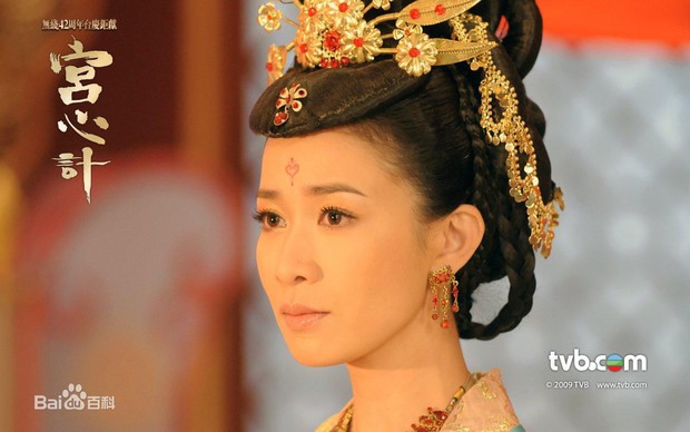 Không chỉ đạt đỉnh cao diễn xuất, vai Kế hậu Diên Hi Công Lược còn gom lại cả vũ trụ phim ảnh của Xa Thi Mạn - Ảnh 6.