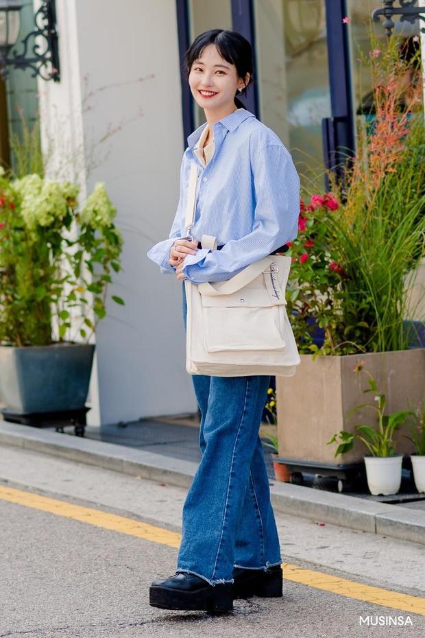 Giới trẻ Hàn khoe street style ấm áp đẹp bá cháy, đảm bảo bạn sẽ chỉ muốn trời nhanh lạnh để diện theo - Ảnh 5.