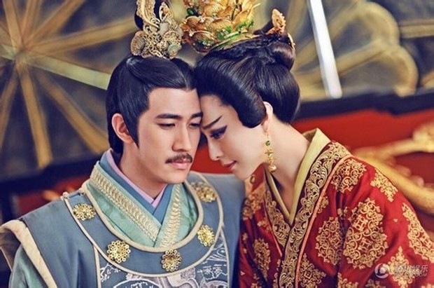 Những mỹ nữ bạo gan cắm sừng Quốc vương: Dương Quý Phi và mối tình ngang trái với con trai nuôi - Ảnh 3.