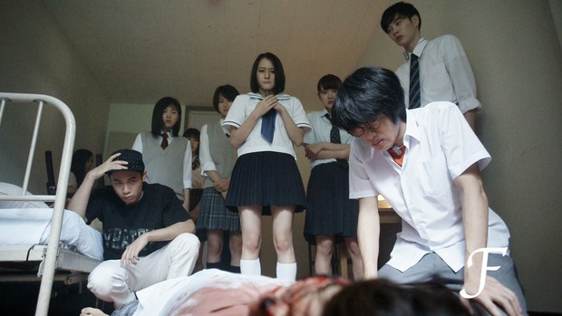 Cuốn theo cơn bão “Escape Room”: Lưu lại ngay 10 trò chơi sinh tử chất lừ trên màn ảnh (Phần 1) - Ảnh 5.
