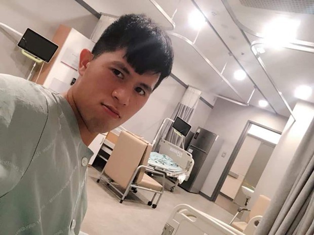 Sướng như Đình Trọng: Điều trị ở Hàn Quốc vẫn được fans gửi cả núi đồ ăn sang tận nơi vỗ béo - Ảnh 2.