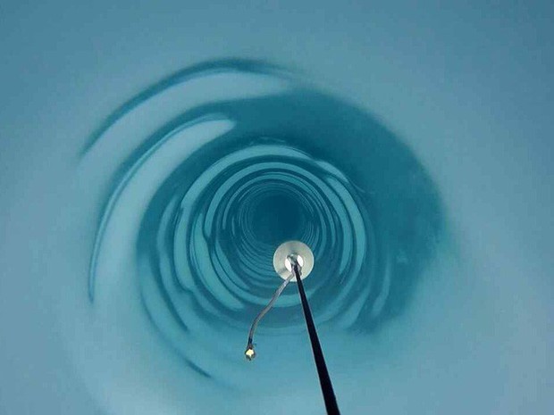 Dùng khoan nước nóng, các nhà khoa học khoan được hố sâu kỷ lục tại Nam Cực: tận 2.152 mét! - Ảnh 4.