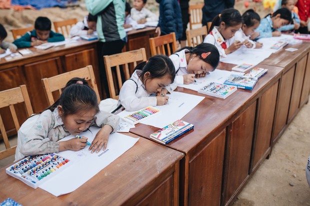 Trẻ em Tri Lễ vẽ nên ngàn ước mơ giữa núi rừng - Ảnh 2.