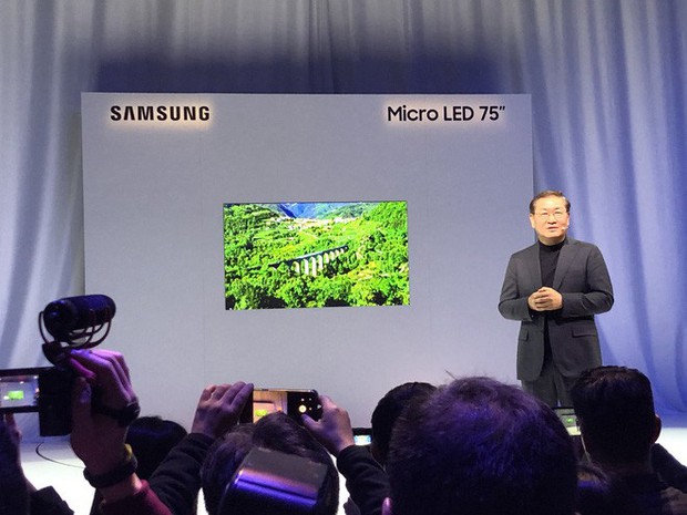 Chiêm ngưỡng TV Samsung khổng lồ 219 inch tại CES 2019, vừa to lại vừa mỏng không tưởng - Ảnh 1.