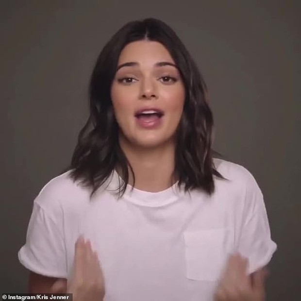 Panorama of the acne cream advertising disaster that is causing Kendall Jenner to receive enough brickbats to build a villa - Photo 1.