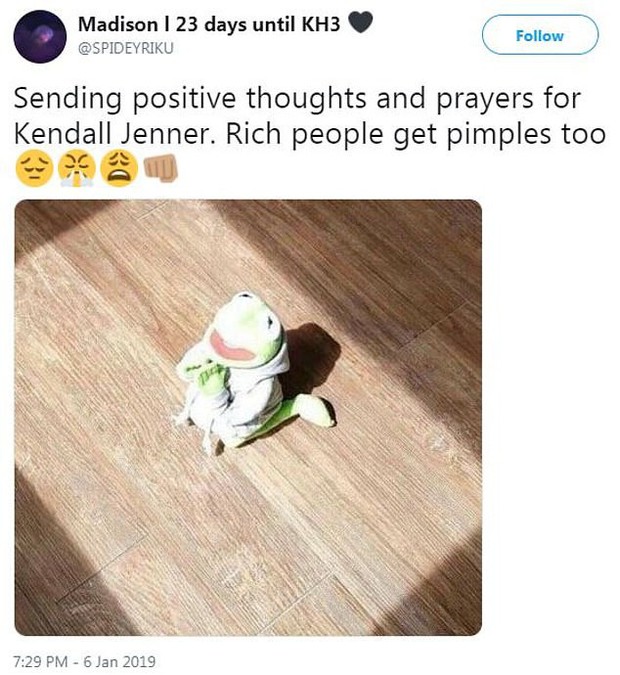 Toàn cảnh vụ thảm họa quảng cáo kem trị mụn đang khiến Kendall Jenner hứng đủ gạch đá xây biệt thự - Ảnh 5.