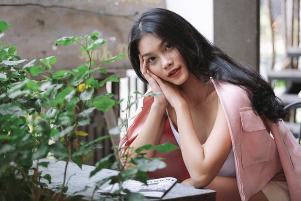 Sự nghiệp diễn xuất của dàn sao Thất Sơn Tâm Linh: Từ nữ hoàng cảnh nóng đến ngọc nữ nhí của màn ảnh Việt - Ảnh 13.