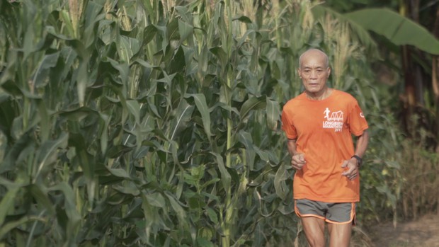 Chàng trai hoàn thành siêu kỷ lục chạy bộ 4500km xuyên Đông Nam Á xuất hiện trong show Marathon - Ảnh 1. Chàng trai hoàn thành siêu kỷ lục chạy bộ 4500km xuyên Đông Nam Á xuất hiện trong show Marathon - Ảnh 1.