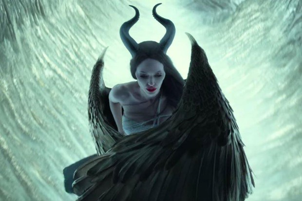 Giả thuyết Maleficent quyền lực cũng là một nạn nhân của căn bệnh trầm cảm? - Ảnh 2.