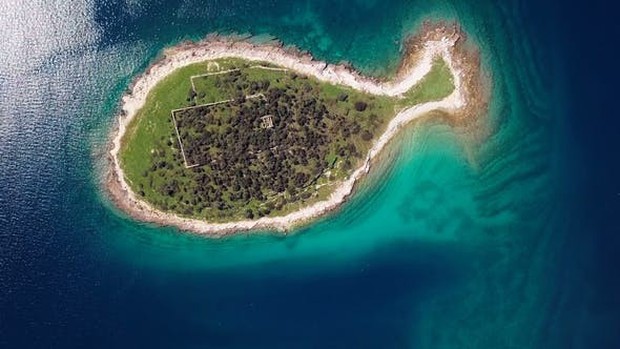 Đủ loại hình dáng từ cute đến… “rùng mình” của 10 hòn đảo độc đáo nhất thế giới, trong đó có 1 cái tên đến từ Việt Nam - Ảnh 3.
