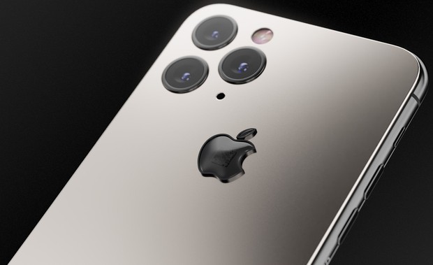 Bản iPhone 11 chỉ dành cho ai sinh ra ở vạch đích: Full giáp titan, đính vải áo len của Steve Jobs, giá 225 triệu - Ảnh 2.