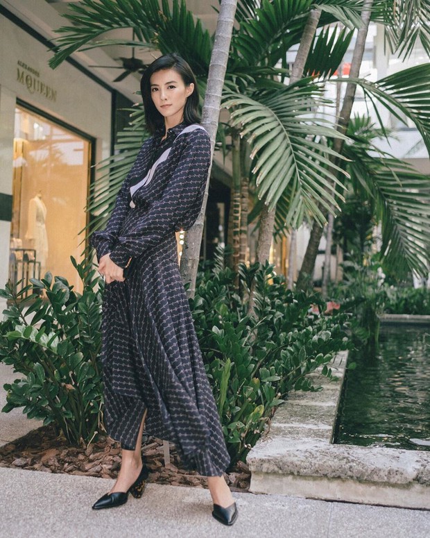 Bỗng thấy không kiểu váy nào vượt qua được váy dài về độ sang chảnh, yêu kiều và hợp rơ với tiết trời se lạnh - Ảnh 2. Bỗng thấy không kiểu váy nào vượt qua được váy dài về độ sang chảnh, yêu kiều và hợp rơ với tiết trời se lạnh - Ảnh 2.