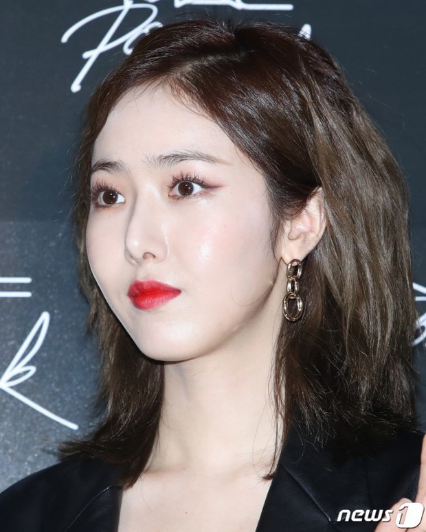 Nữ idol xấu nhất lịch sử Kpop lột xác quá đỉnh, nhưng màn hù dọa với mặt trắng bệch của dàn sao Hàn mới gây sốc - Ảnh 7.