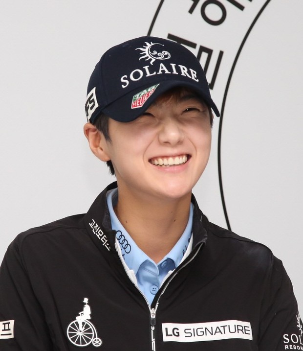 Nữ golf thủ sinh năm 1993 sở hữu vẻ phi giới tính hack tuổi cực mạnh, trai gái đều mê nha cả nhà iu! - Ảnh 10.