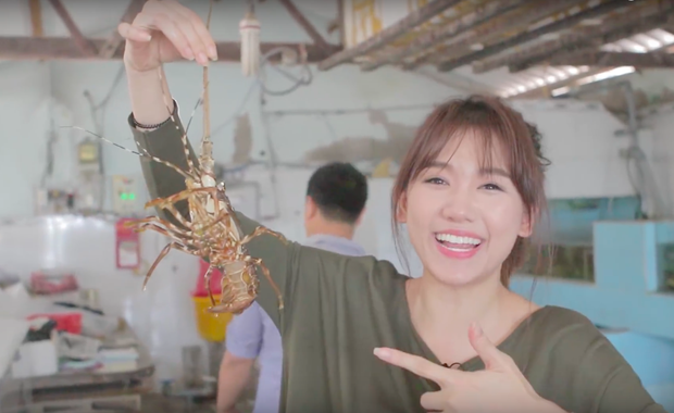 Nói tiếng Việt có thể đôi khi chưa rõ nhưng Hari Won lại rất am hiểu ẩm thực Việt, từ ngày cưới Trấn Thành còn thường xuyên đi review ăn uống như ai - Ảnh 16. Nói tiếng Việt có thể đôi khi chưa rõ nhưng Hari Won lại rất am hiểu ẩm thực Việt, từ ngày cưới Trấn Thành còn thường xuyên đi review ăn uống như ai - Ảnh 16.
