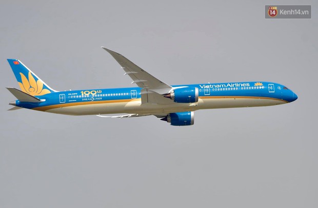 Vietnam Airlines đón chiếc máy bay thứ 100, bổ sung máy bay thân rộng vào đoàn bay hiện đại - Ảnh 6.