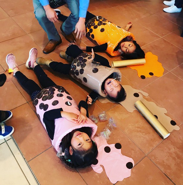 Đáng sợ hơn cả ma quỷ chính là cốc tà tưa vừa mua xong đã bị đổ, best hoá trang mùa Halloween đây rồi! - Ảnh 2.