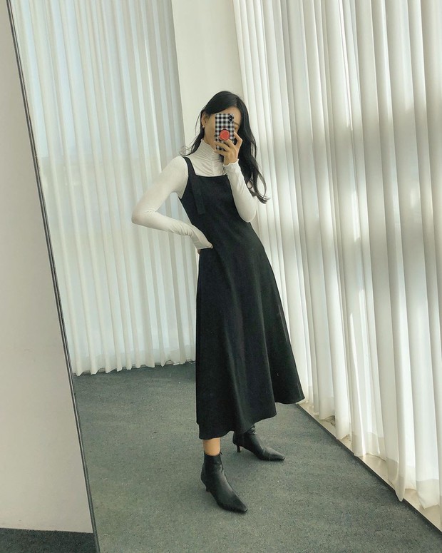 Bước đầu tiên để nàng công sở đưa style lên tầm cao mới chính là ghim 5 phương pháp diện boots sau - Ảnh 11. Bước đầu tiên để nàng công sở đưa style lên tầm cao mới chính là ghim 5 phương pháp diện boots sau - Ảnh 11.