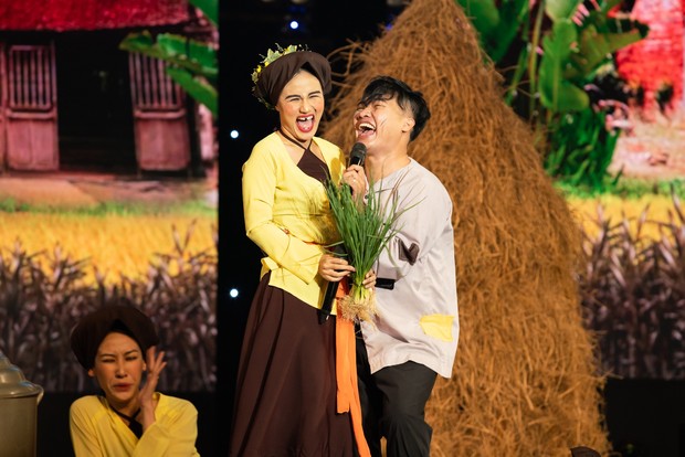 Cặp đôi vàng: Minh Luân - Phương Trinh Jolie bất ngờ rút lui trong đêm Bán kết - Ảnh 7. Cặp đôi vàng: Minh Luân - Phương Trinh Jolie bất ngờ rút lui trong đêm Bán kết - Ảnh 7.