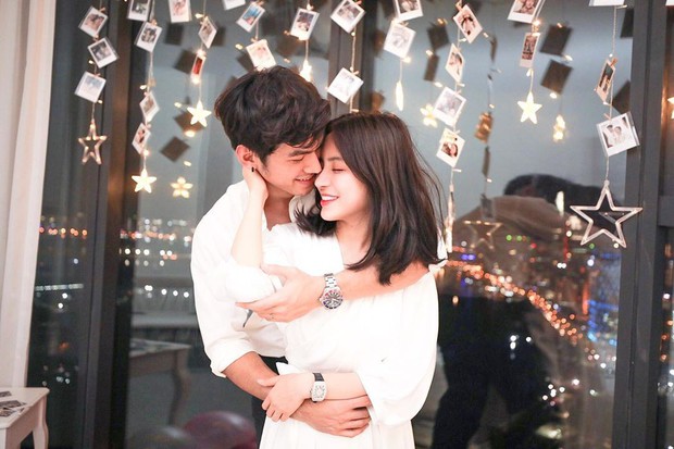 Soi tướng phu thê của các couple đình đám, nhìn hình thử đoán xem ai sẽ kết hôn trong thời gian tới? - Ảnh 5. Soi tướng phu thê của các couple đình đám, nhìn hình thử đoán xem ai sẽ kết hôn trong thời gian tới? - Ảnh 5.