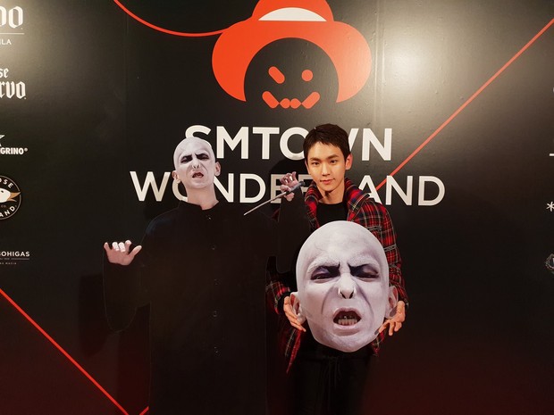 Idol Hàn bắt trend phim hot vào Halloween: TWICE khiến fan sốc nặng, độ chịu chơi nhà SM không ai đọ lại - Ảnh 13.