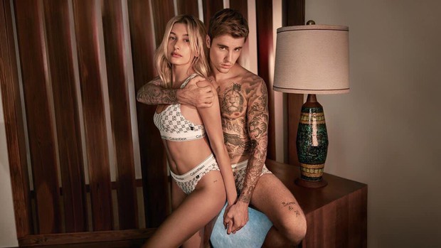 Justin tiếp tục đốt mắt fan với chùm ảnh nội y siêu nóng, nhìn body Hailey mới hiểu vì sao được chồng si mê tới vậy - Ảnh 5.