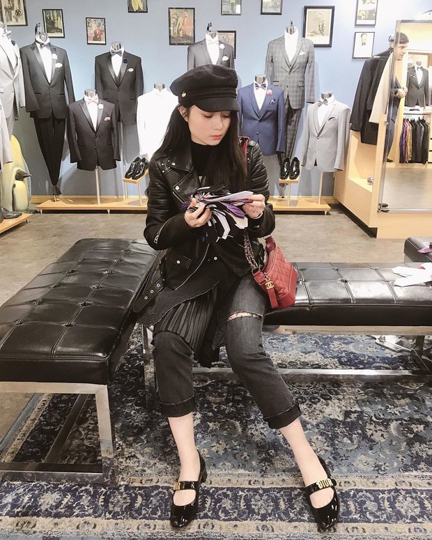 Rich kid có màn shopping hết 2 tỷ 300 triệu gây sốt là đạo diễn truyền hình ở Mỹ, cuộc sống nhiều người mơ - Ảnh 6. Rich kid có màn shopping hết 2 tỷ 300 triệu gây sốt là đạo diễn truyền hình ở Mỹ, cuộc sống nhiều người mơ - Ảnh 6.