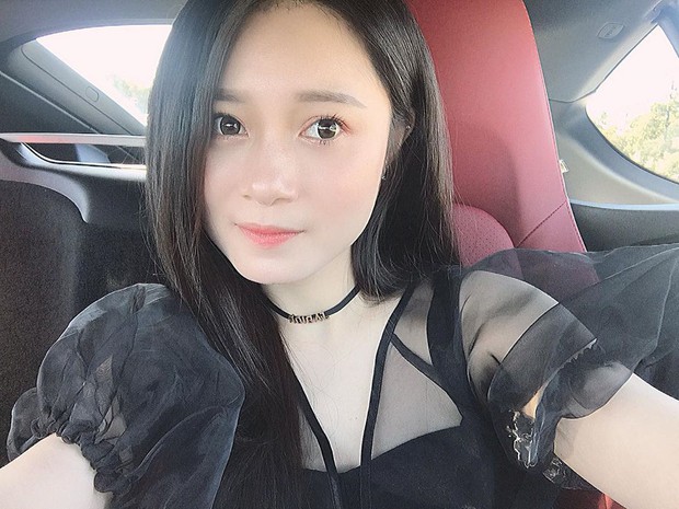 Rich kid có màn shopping hết 2 tỷ 300 triệu gây sốt là đạo diễn truyền hình ở Mỹ, cuộc sống nhiều người mơ - Ảnh 5. Rich kid có màn shopping hết 2 tỷ 300 triệu gây sốt là đạo diễn truyền hình ở Mỹ, cuộc sống nhiều người mơ - Ảnh 5.