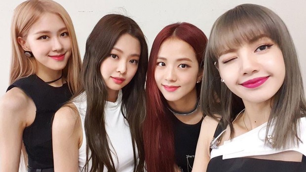 Cái giá của BLACKPINK khi là