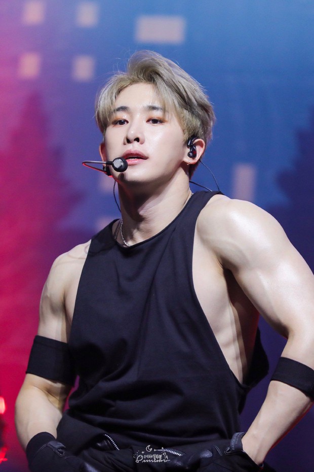 CHẤN ĐỘNG: Dispatch vạch trần Wonho (MONSTA X) sống chung, hút cần sa với hotgirl chuyển giới, lại dính líu đến Burning Sun? - Ảnh 13.