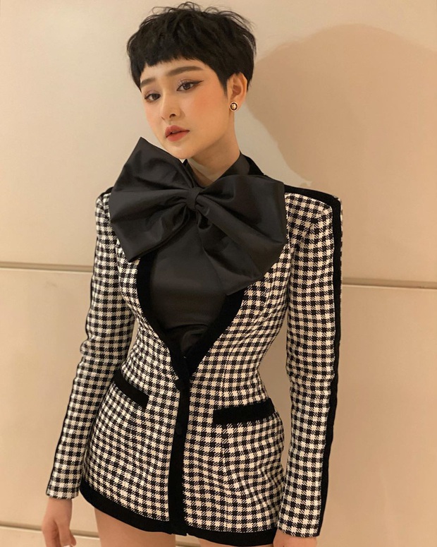 Street style sao Việt: Chi Pu diện áo corset khoe body nhỏ đến khó tin, Ngọc Trinh lại bất ngờ kín cổng cao tường - Ảnh 8.