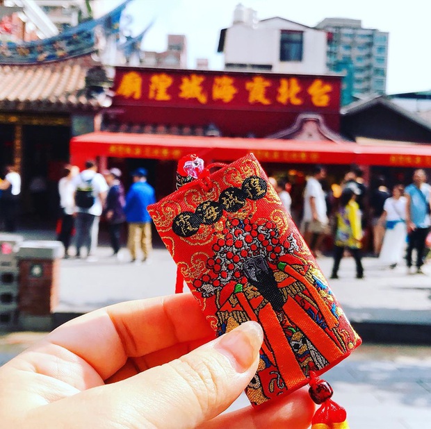 Du lịch Đài Loan đừng quên ghé thăm ngôi đền se duyên nổi tiếng để khi đi lẻ bóng, lúc về có đôi - Ảnh 11.