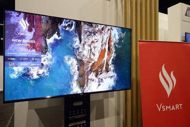 TV Vsmart lộ ảnh thực tế: 55 inch viền mỏng, chạy Android TV, làm bởi người Việt - Ảnh 1.