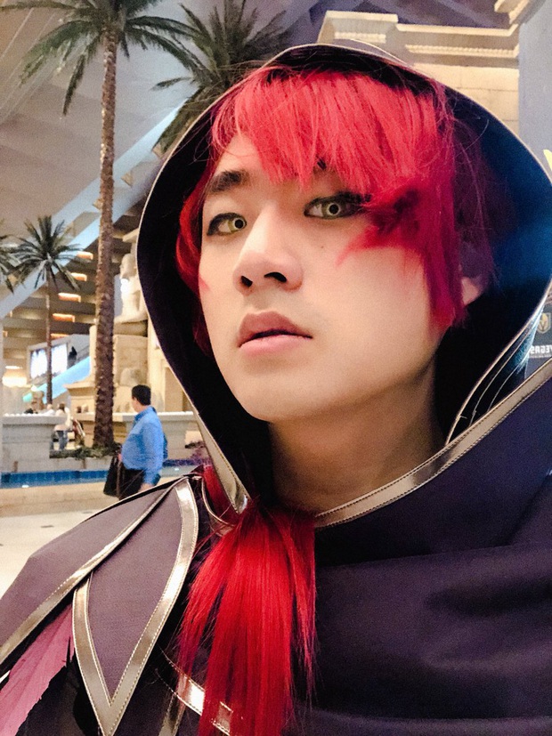 Muôn vẻ cosplay tướng Liên Minh Huyền Thoại: Người chất ngất khỏi bàn, kẻ nhìn chỉ biết câm nín - Ảnh 7.